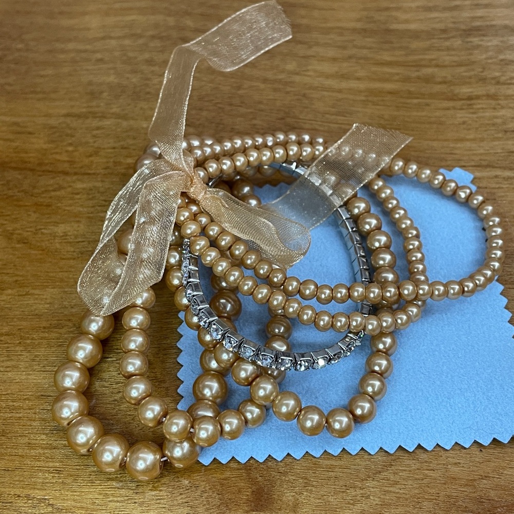 Elegant Pearl and Rhinestone Bracelet Set